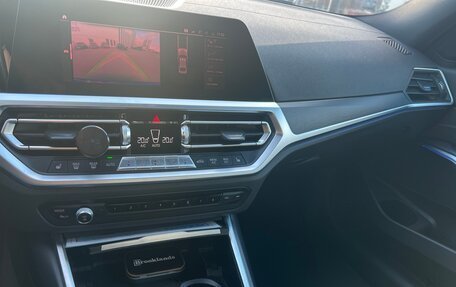BMW 3 серия, 2020 год, 3 700 000 рублей, 19 фотография