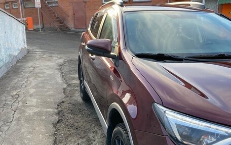 Toyota RAV4, 2017 год, 2 700 000 рублей, 2 фотография