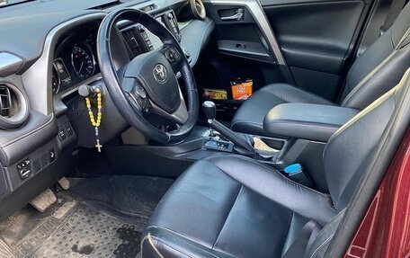 Toyota RAV4, 2017 год, 2 700 000 рублей, 5 фотография