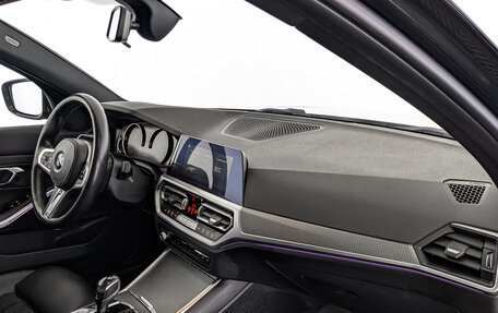 BMW 3 серия, 2019 год, 3 250 000 рублей, 13 фотография