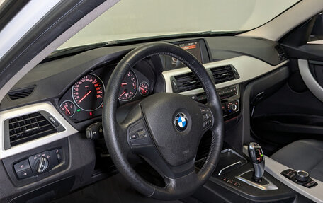 BMW 3 серия, 2016 год, 2 335 000 рублей, 16 фотография