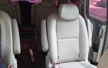 KIA Carnival III, 2017 год, 2 650 000 рублей, 1 фотография