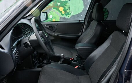 Chevrolet Niva I рестайлинг, 2013 год, 568 000 рублей, 17 фотография