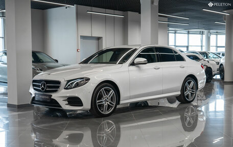 Mercedes-Benz E-Класс, 2020 год, 3 870 000 рублей, 1 фотография