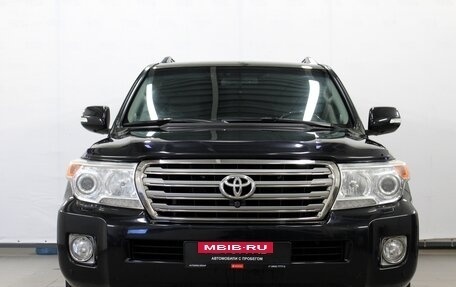 Toyota Land Cruiser 200, 2013 год, 3 811 111 рублей, 2 фотография