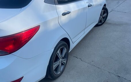 Hyundai Solaris II рестайлинг, 2014 год, 550 000 рублей, 4 фотография
