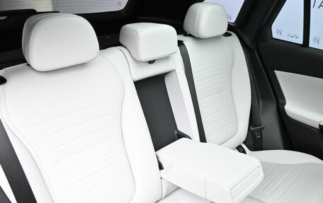 Mercedes-Benz GLC, 2024 год, 11 400 000 рублей, 20 фотография