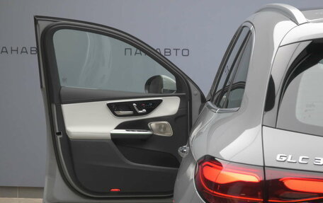 Mercedes-Benz GLC, 2024 год, 11 400 000 рублей, 16 фотография