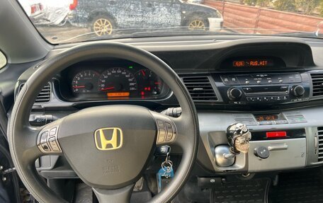 Honda FR-V, 2005 год, 595 000 рублей, 4 фотография