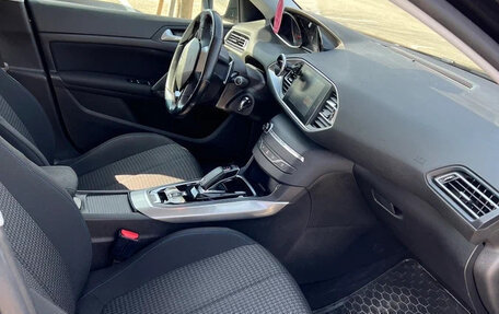 Peugeot 308 II, 2018 год, 1 475 000 рублей, 8 фотография