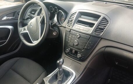 Opel Insignia II рестайлинг, 2010 год, 840 000 рублей, 6 фотография