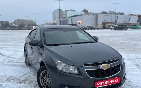 Chevrolet Cruze II, 2012 год, 780 000 рублей, 7 фотография