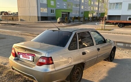 Daewoo Nexia I рестайлинг, 2012 год, 240 000 рублей, 3 фотография