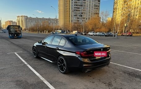 BMW 5 серия, 2018 год, 4 950 000 рублей, 3 фотография