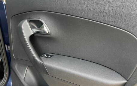 Volkswagen Polo VI (EU Market), 2013 год, 1 050 000 рублей, 20 фотография