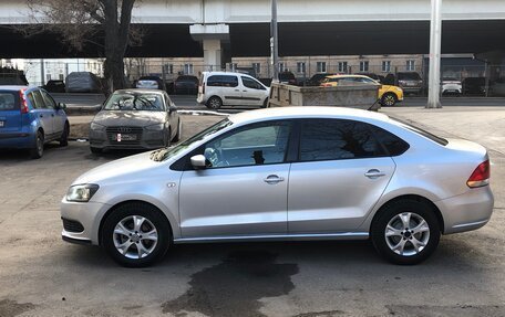 Volkswagen Polo VI (EU Market), 2012 год, 600 000 рублей, 10 фотография