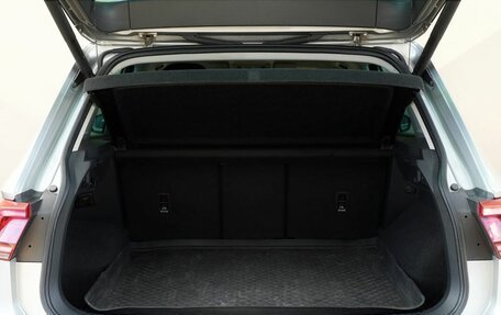 Volkswagen Tiguan II, 2017 год, 2 599 000 рублей, 18 фотография