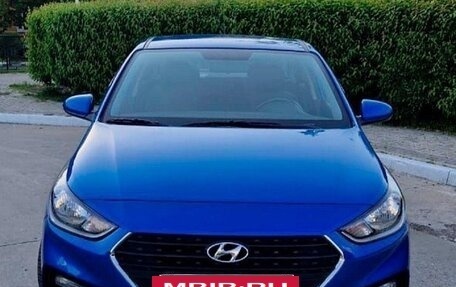 Hyundai Solaris II рестайлинг, 2019 год, 1 100 000 рублей, 5 фотография