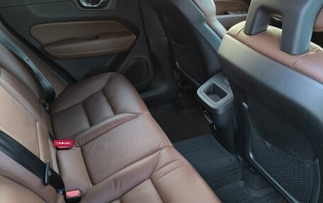 Volvo XC60 II, 2018 год, 3 550 000 рублей, 2 фотография