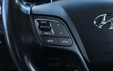 Hyundai Santa Fe III рестайлинг, 2016 год, 2 590 000 рублей, 22 фотография