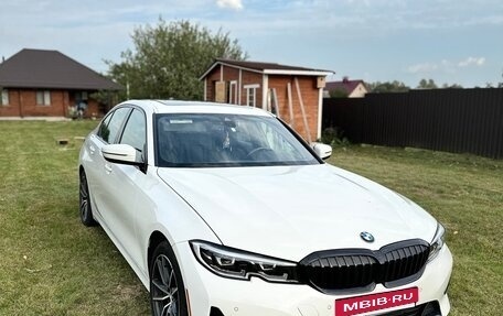 BMW 3 серия, 2020 год, 2 900 000 рублей, 4 фотография