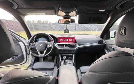 BMW 3 серия, 2020 год, 2 900 000 рублей, 9 фотография