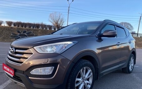 Hyundai Santa Fe III рестайлинг, 2013 год, 1 530 000 рублей, 1 фотография