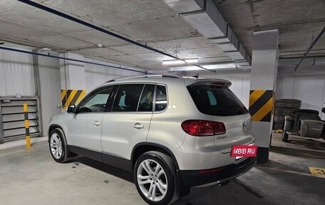 Volkswagen Tiguan I, 2013 год, 1 860 000 рублей, 2 фотография
