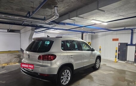 Volkswagen Tiguan I, 2013 год, 1 860 000 рублей, 6 фотография