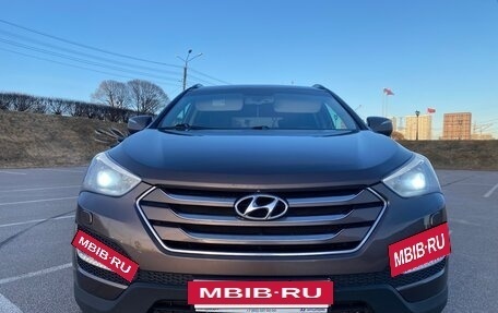 Hyundai Santa Fe III рестайлинг, 2013 год, 1 530 000 рублей, 2 фотография