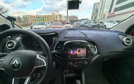 Renault Kaptur I рестайлинг, 2021 год, 2 050 000 рублей, 19 фотография