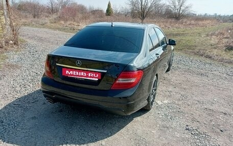 Mercedes-Benz C-Класс, 2011 год, 1 650 000 рублей, 6 фотография