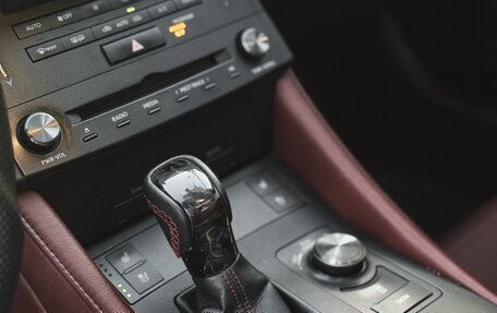 Lexus RC I рестайлинг, 2016 год, 3 500 000 рублей, 25 фотография