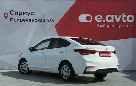 Hyundai Solaris II рестайлинг, 2018 год, 990 000 рублей, 6 фотография