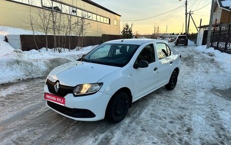 Renault Logan II, 2017 год, 540 000 рублей, 1 фотография