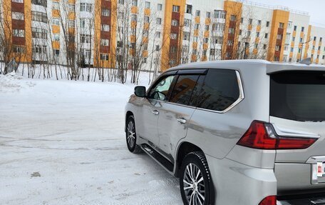 Lexus LX III, 2016 год, 6 800 000 рублей, 7 фотография