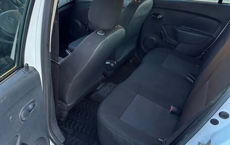 Renault Logan II, 2017 год, 540 000 рублей, 9 фотография