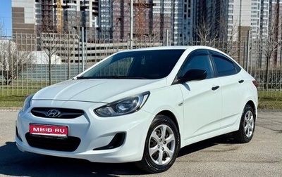 Hyundai Solaris II рестайлинг, 2011 год, 775 000 рублей, 1 фотография