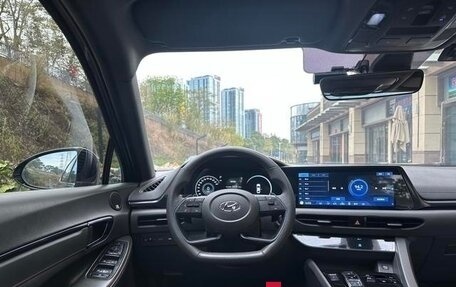 Hyundai Sonata VIII, 2021 год, 1 840 000 рублей, 12 фотография