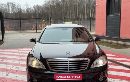 Mercedes-Benz S-Класс, 2005 год, 1 090 000 рублей, 2 фотография