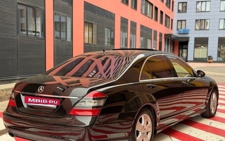 Mercedes-Benz S-Класс, 2005 год, 1 090 000 рублей, 5 фотография