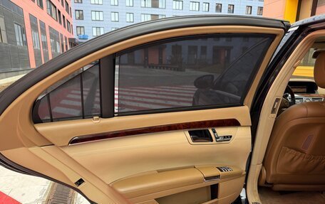 Mercedes-Benz S-Класс, 2005 год, 1 090 000 рублей, 14 фотография