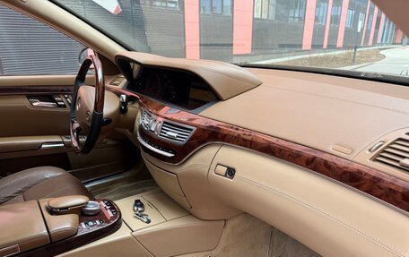 Mercedes-Benz S-Класс, 2005 год, 1 090 000 рублей, 17 фотография