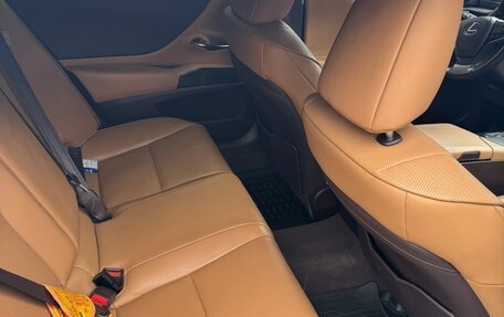 Lexus ES VII, 2018 год, 4 000 000 рублей, 5 фотография