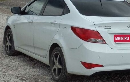 Hyundai Solaris II рестайлинг, 2016 год, 1 120 000 рублей, 10 фотография