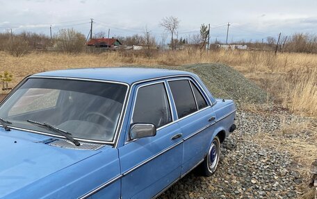 Mercedes-Benz W123, 1979 год, 250 000 рублей, 4 фотография