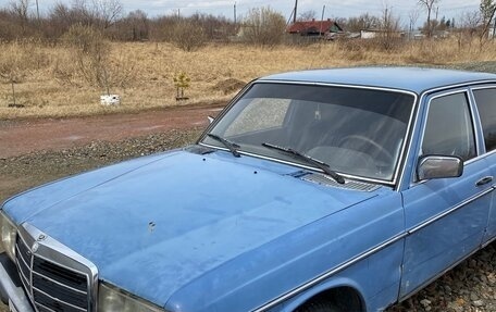 Mercedes-Benz W123, 1979 год, 250 000 рублей, 3 фотография