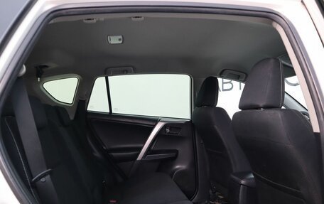 Toyota RAV4, 2017 год, 2 357 000 рублей, 13 фотография