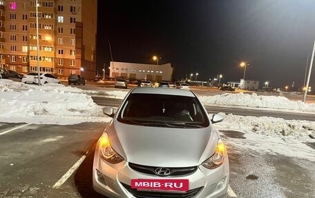 Hyundai Avante, 2012 год, 1 000 000 рублей, 5 фотография