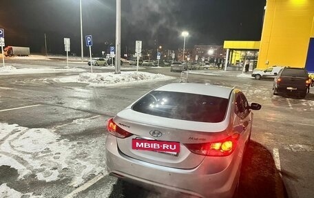 Hyundai Avante, 2012 год, 1 000 000 рублей, 4 фотография